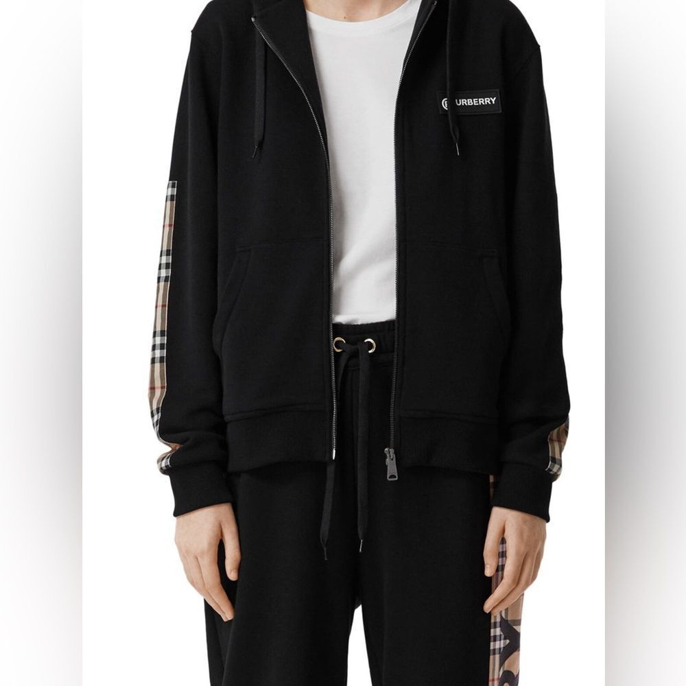 Burberry Vintage Check Label Hoodie View 4